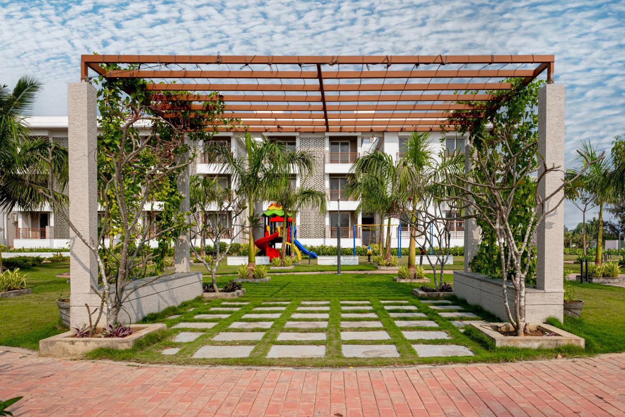Palm Regal Resort Gopālpur Esterno foto